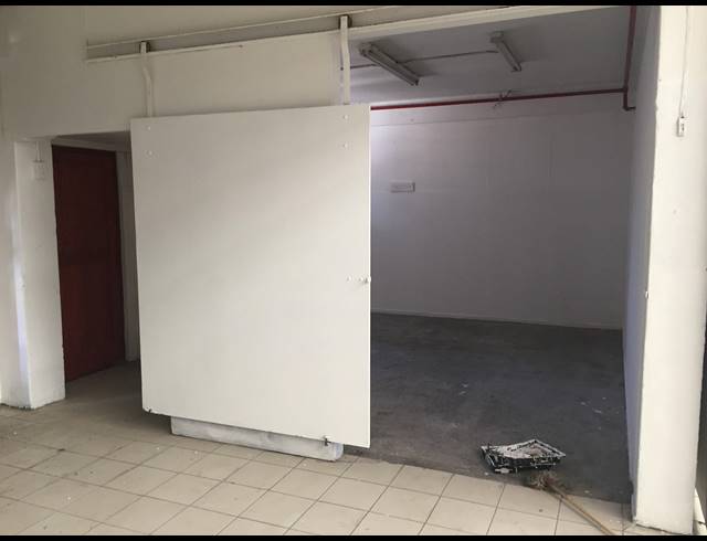 566M² FACTORY RENTED IN PAROW CENTRAL